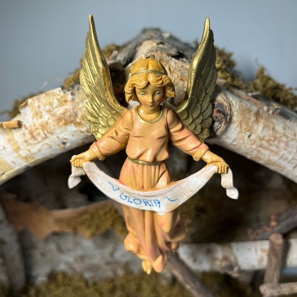 Fontanini Italy Vintage Nativity Scene with Angel & Figures & wood crèche - Picture 6 of 13